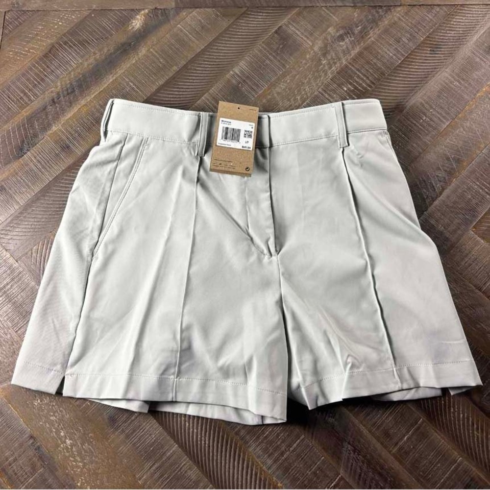 Nike Golf Dri-FIT Shorts Womens 8 Light Gray Standard Fit IF5976-034 NWT